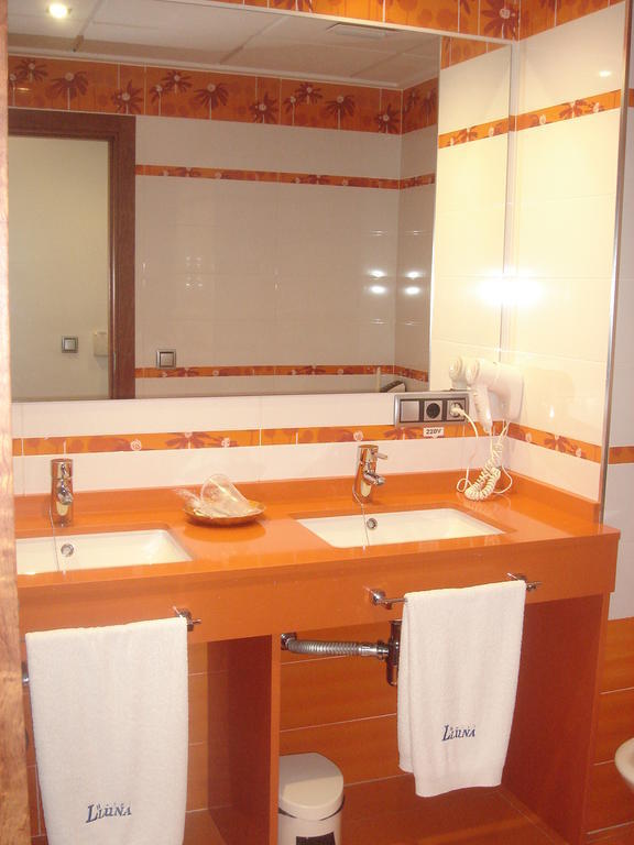Hotel Lluna Alzira Habitación foto